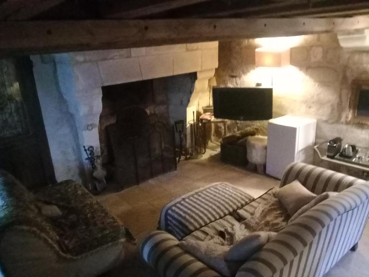 Le Mouton Bed and Breakfast Blaison Exteriör bild